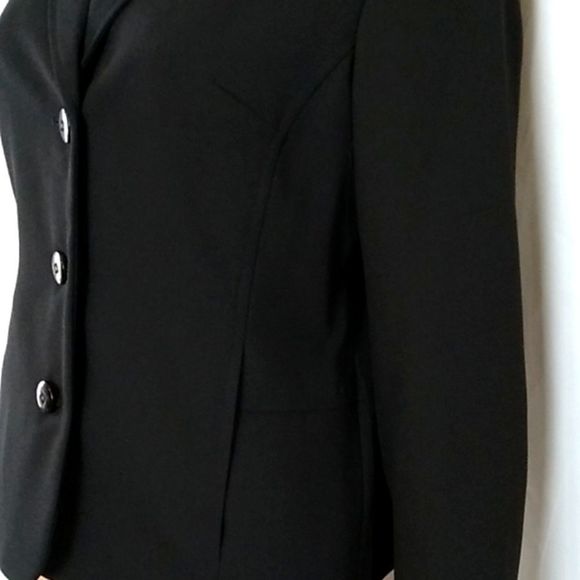 Karen Scott petites size 10p black double breasted button down the front Blazer. - Picture 3 of 6